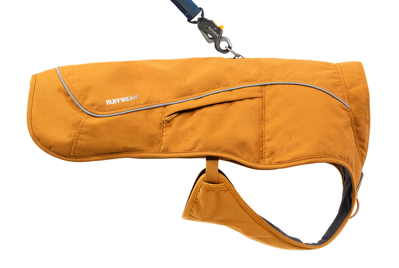 0_0004s_0002_05152_Overcoat-Fuse-Insulated-Vest_Brown-Bear-_240__Side-profile-with-leash_STUDIO_1.png